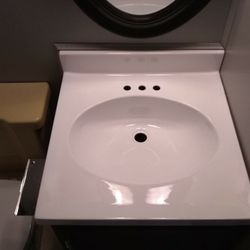 Surface RENOvation by Jason Reno - Cultured marble sink refinished in high gloss white