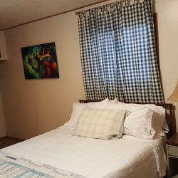 Guest House Motel - Room 2