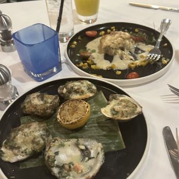 Chart House - Oyster Rockefeller and Crab Cake - Seafood Near Me - Atlantic City, New Jersey