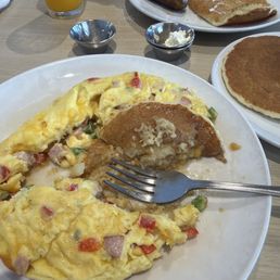 Western omelet so good with pancakes
