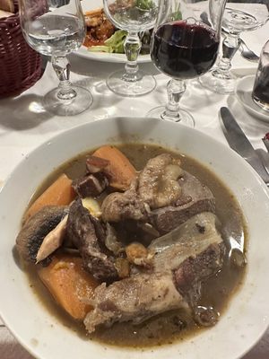 Aux Anysetiers du Roy by null