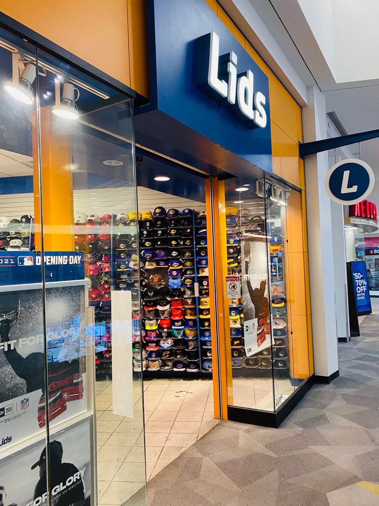 LIDS Updated August 2024 14 Photos 1 Eastridge Mall, San Jose