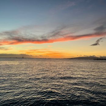 Oahu Catamarans - Sunset view - Boat Charters Near Me - Honolulu, Hawaii
