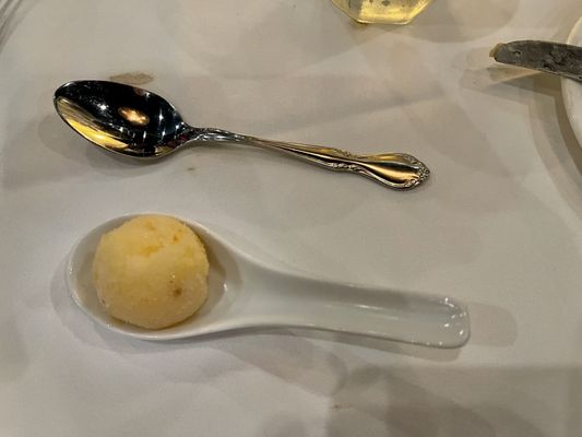 Volare Italian Ristorante by null