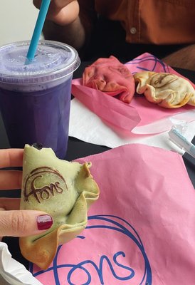 Fons Empanadas by null