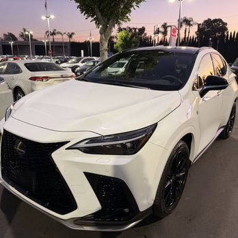 Longo Lexus - Car Dealers Near Me - El Monte, California Longo Lexus - Car Dealers Near Me - El Monte, California