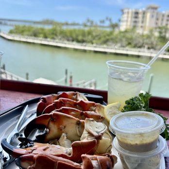 Billy's Stone Crab - Seafood Near Me - Tierra Verde, Florida Billy's Stone Crab - Seafood Near Me - Tierra Verde, Florida