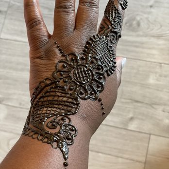 Brow Nook Salon - Before - Hair Removal Near Me - Atlanta, Georgia