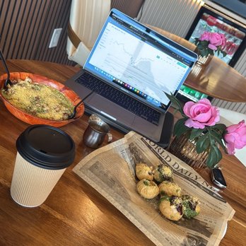 Cafe Lahooti - Pistachio latte, pani puri, chat - Bubble Tea Near Me - Smithtown, New York