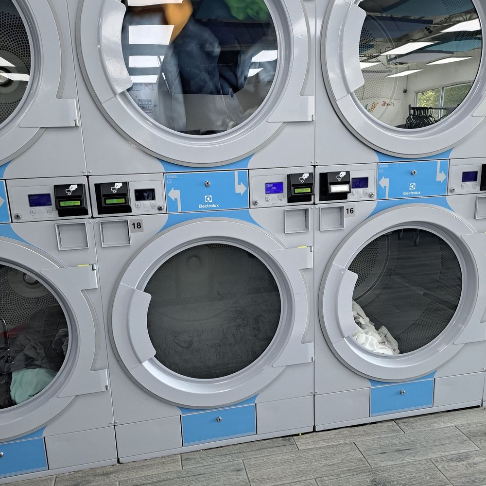 Tornado Express Laundry- Dallas - Dryers,   .50 cents 10 min dry. Hot gets - Laundromat Near Me - Dallas, Texas