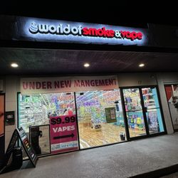 World of Smoke & Vape - Sweetwater - Outside front of the store