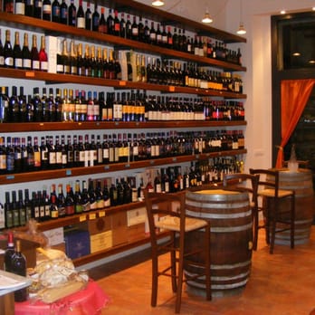 La Divina Enoteca - Beer, Wine & Spirits Near Me - Florence, FI