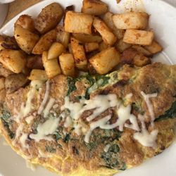 Sunset Grill - Florentine omelette with breakfast potatoes