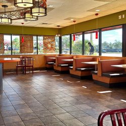 Popeyes Louisiana Kitchen - Dining Area.