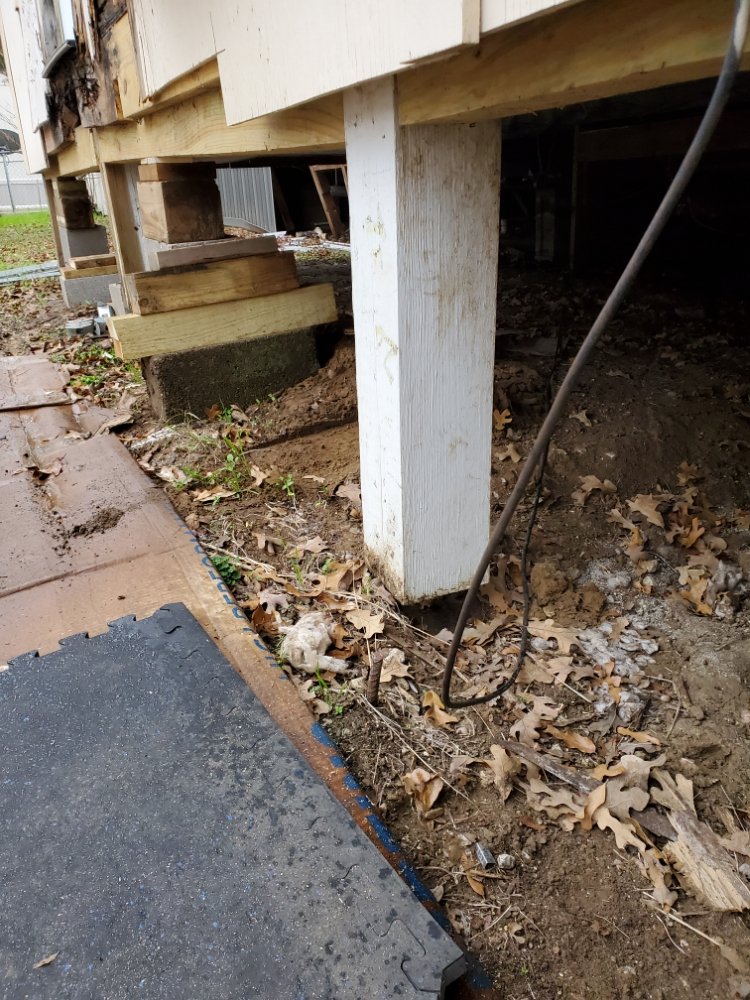 Slide of Pretty Ugly Services