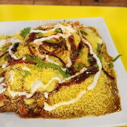 Samosa chaat