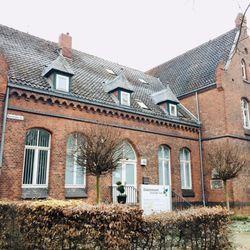 Diakoniewerk Kirchröder Turm - Toller Backsteinbau