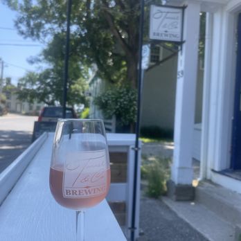 Tanner & Co - Beer Bar Near Me - Chester, Nova Scotia Tanner & Co - Beer Bar Near Me - Chester, Nova Scotia