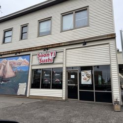 Soon Yi Sushi - Outside of Soon Yi Sushi