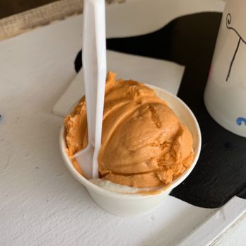 Moo Moo's Creamery - Ice Cream & Frozen Yogurt Near Me - Cold Spring, New York