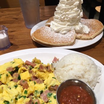 Eggs 'n Things Ko Olina - Minced meat with a side of macadamia nut pancakes with whipped cream. - American Near Me - Kapolei, Hawaii Eggs 'n Things Ko Olina - Minced meat with a side of macadamia nut pancakes with whipped cream. - American Near Me - Kapolei, Hawaii