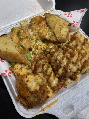 Dav’s Hotspot Restaurant + Lounge by null