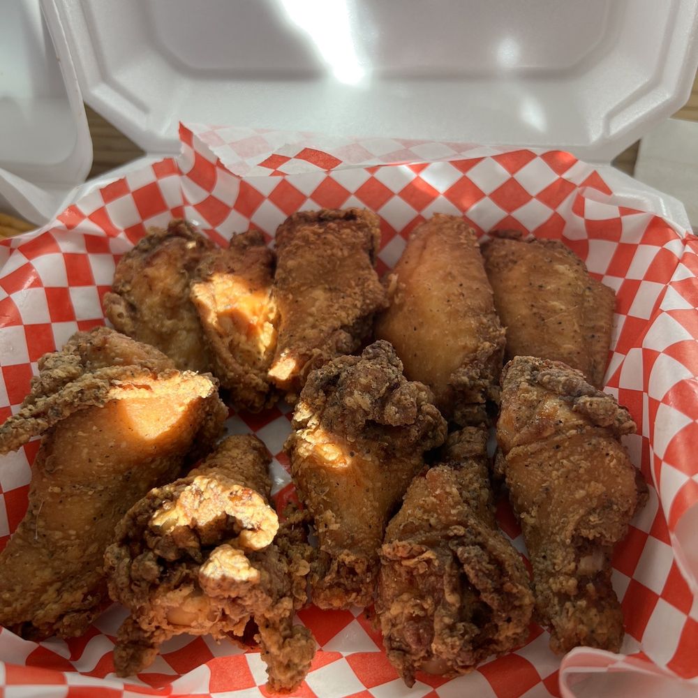 Gossip Shack 2 - Plain wings crispy and crunchy! - Chicken Wings Near Me - Pflugerville, Texas Gossip Shack 2 - Plain wings crispy and crunchy! - Chicken Wings Near Me - Pflugerville, Texas