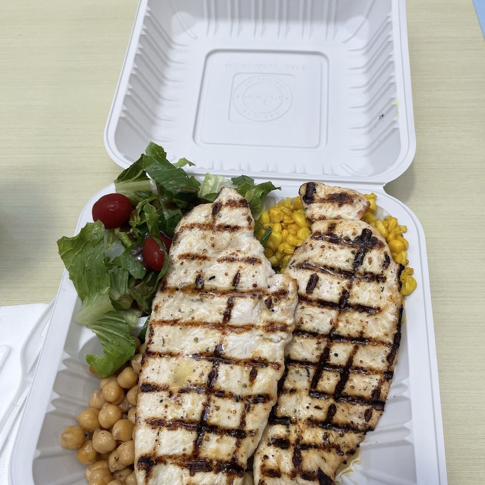 Helena's Magic Kitchen - Grilled chicken - American Near Me - Toronto, Ontario Helena's Magic Kitchen - Grilled chicken - American Near Me - Toronto, Ontario