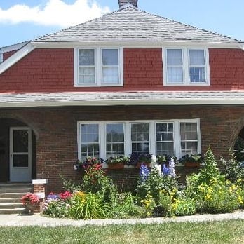 Beth Lindner - Fathom Realty - SOLD
Wheaton IL - Real Estate Agents Near Me - Wheaton, Illinois