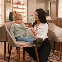 Sherwood Park Eye Centre - Child picking out glasses