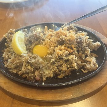 Gerry's Grill and Bar - Sizzling Pork Sisig - Filipino Near Me - Union City, California Gerry's Grill and Bar - Sizzling Pork Sisig - Filipino Near Me - Union City, California