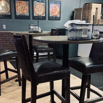 Tommie’s Pizza - Interior high tops - Pizza Near Me - Saint Paul, Minnesota