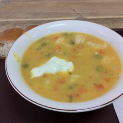 Suppen-Fabrik - Asia Chicken Curry mit Reiseinlage
