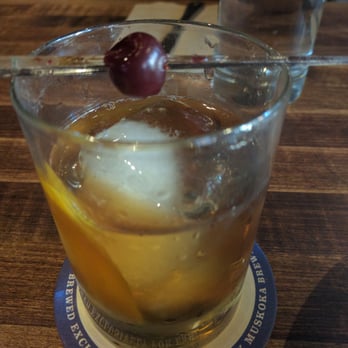 Earls Kitchen + Bar - Old Fashioned - Canadian (New) Near Me - Toronto, Ontario Earls Kitchen + Bar - Old Fashioned - Canadian (New) Near Me - Toronto, Ontario
