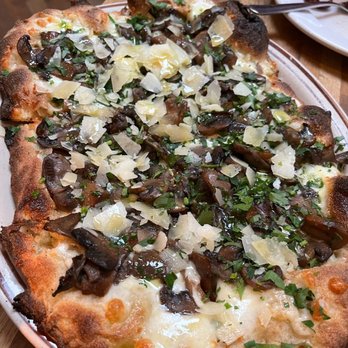 OSTE - Funghi Pinsa - Italian Near Me - Los Angeles, California