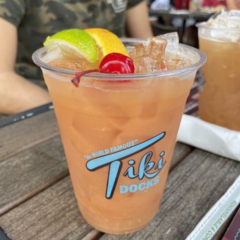 Tiki Docks Riverview - Tiki Rum Punch - Salad Near Me - Riverview, Florida