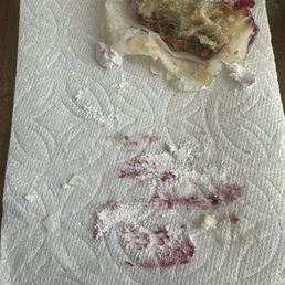 On the left you can see the egg shells On the left you can see the egg shells