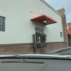 Bojangles - Drive thru window that took us 25 mins to get to