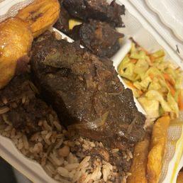 Oxtail with rice and beans Oxtail with rice and beans
