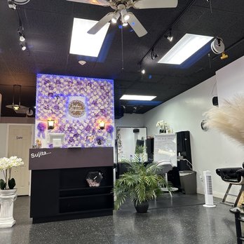 Brows Bar & Skin Care - Front desk - Skin Care Near Me - Lexington, Kentucky