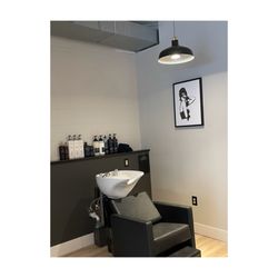 Illuminate Salon