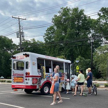 The Ice Cream Lady - Food Trucks Near Me The Ice Cream Lady - Food Trucks Near Me