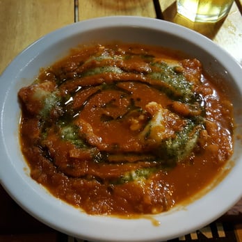 CUT - Ravioles de hongos con salsa fileto. - Argentine Near Me - Vicente López, B