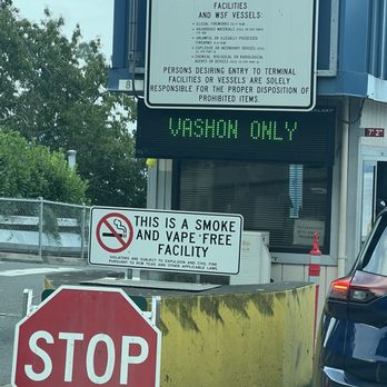 Vashon Island Ferry - Getting ready to pay - Ferries Near Me - Vashon, Washington