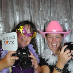 Lotsa Laffs Photo Booths
