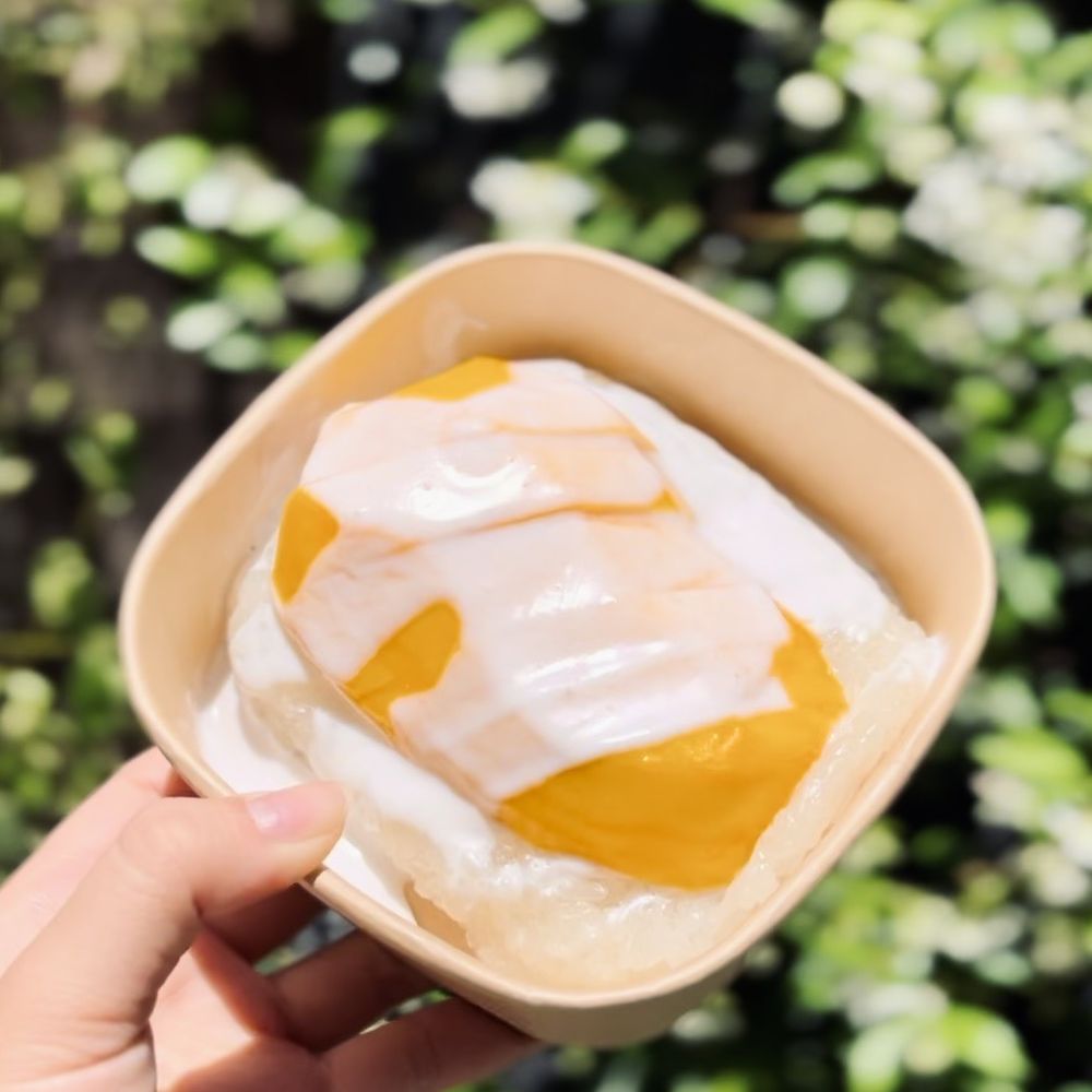Muy Thai - Mango Sticky Rice - Thai Near Me - Los Angeles, California Muy Thai - Mango Sticky Rice - Thai Near Me - Los Angeles, California