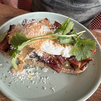 Tinta - Bacon and poached egg avocado toast - Breakfast & Brunch Near Me - Fort Lauderdale, Florida Tinta - Bacon and poached egg avocado toast - Breakfast & Brunch Near Me - Fort Lauderdale, Florida