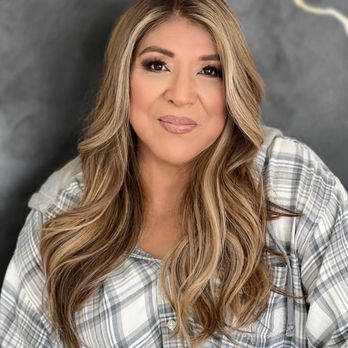 ALEX M - Balayage - Hair Stylists Near Me - West Hollywood , California