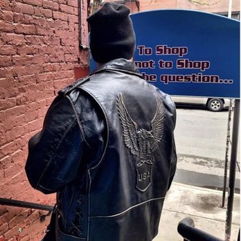 Hamlet's Vintage - Used, Vintage & Consignment Near Me - New York, New York