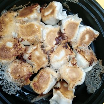 Impression Dumplings - Dumplings au bokchoy et champignon, et au tofu, les meilleurs dumplings végé que j'ai goûté à Montréal! - Dumplings Near Me - Montreal, Quebec Impression Dumplings - Dumplings au bokchoy et champignon, et au tofu, les meilleurs dumplings végé que j'ai goûté à Montréal! - Dumplings Near Me - Montreal, Quebec
